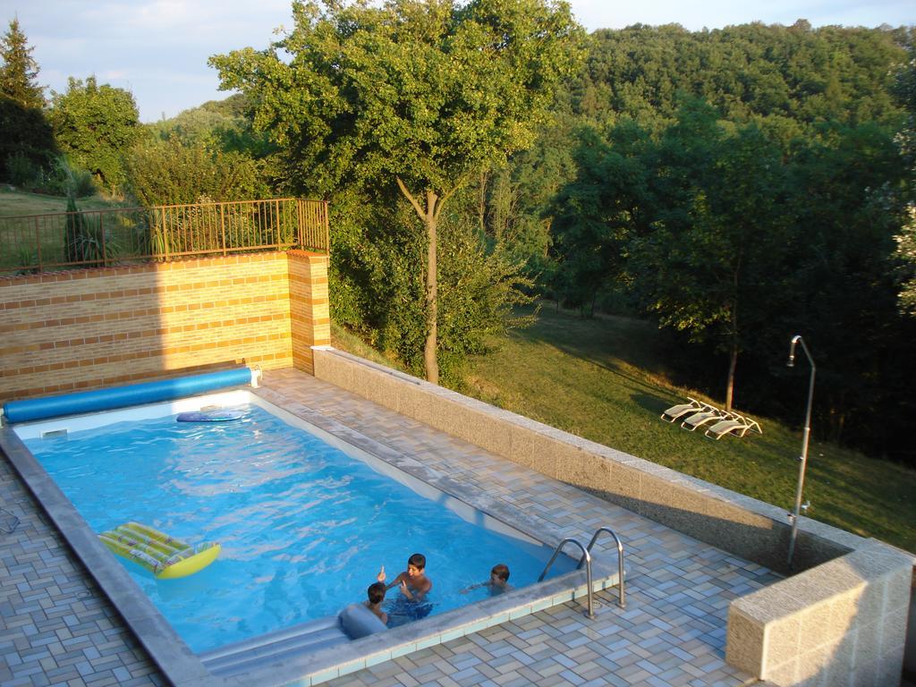 Pension Rudi - Weingut Kellner Hotel Pulkau Exterior foto